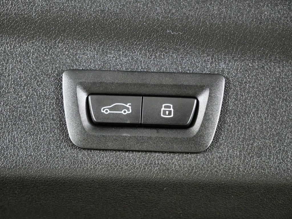 Thumbnail: 2026 BMW X1 - 29