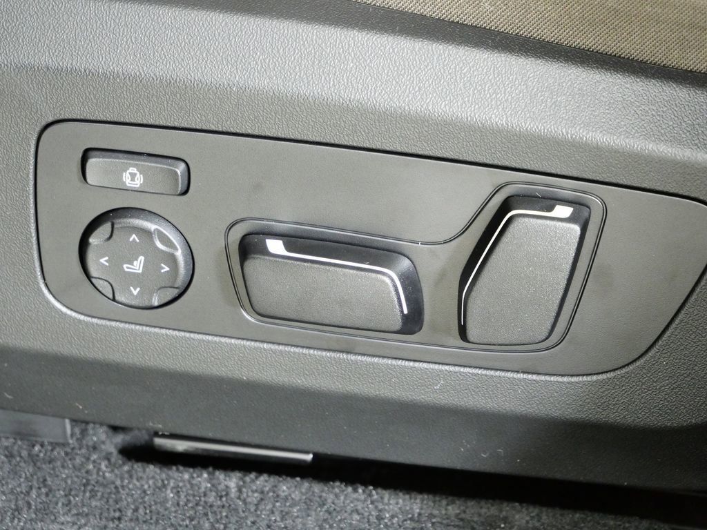 Thumbnail: 2026 BMW X3 - 40