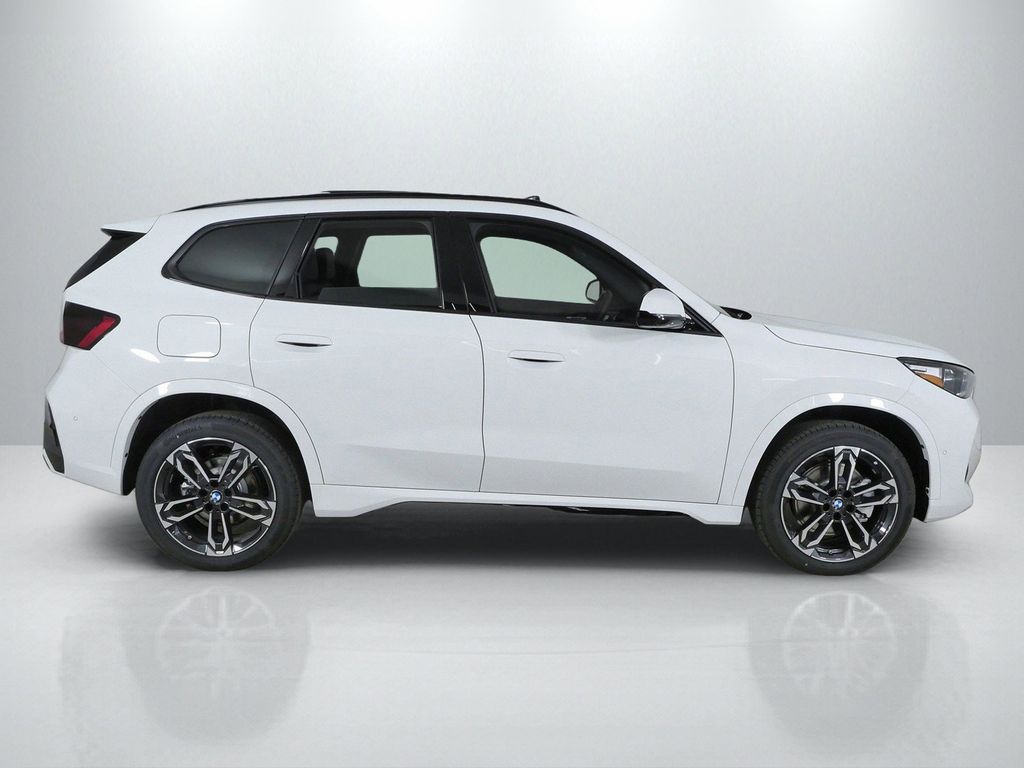 Thumbnail: 2026 BMW X1 - 8