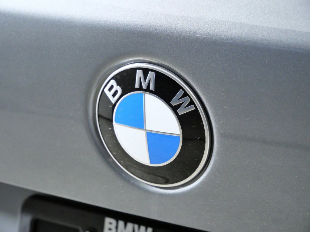 Thumbnail: 2026 BMW X5 - 11