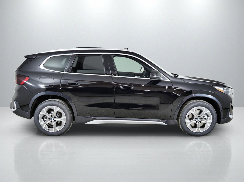 Thumbnail: 2026 BMW X1 - 8