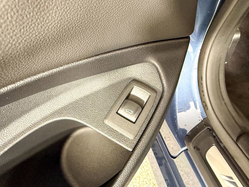 Thumbnail: 2026 BMW 4 Series - 37