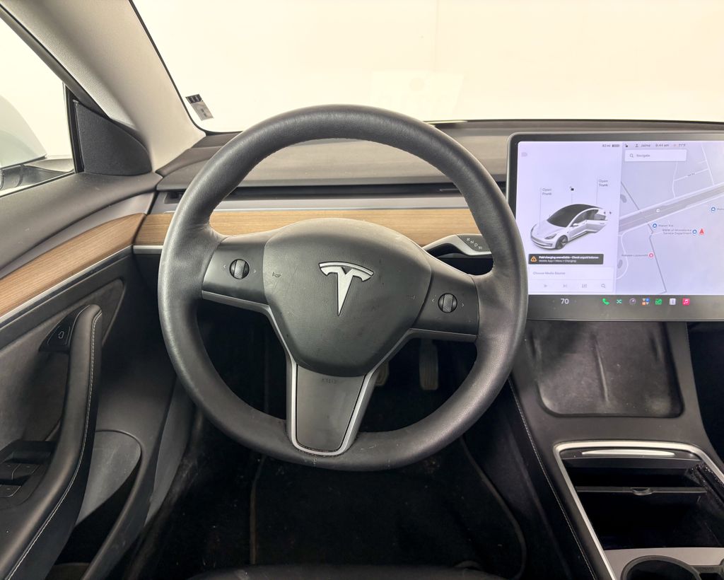 Thumbnail: 2021 Tesla Model 3 - 8