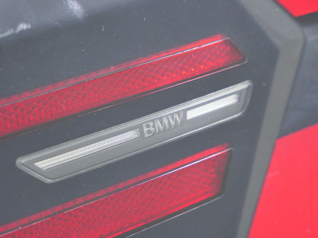 Thumbnail: 2026 BMW X5 - 18