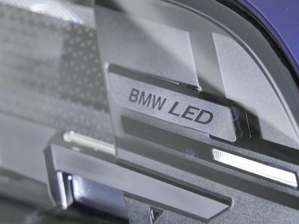 Thumbnail: 2026 BMW X5 - 4