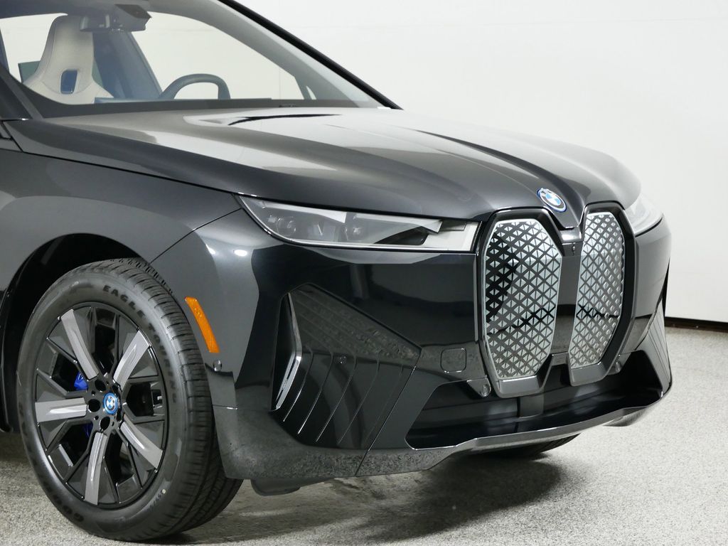 2025 BMW iX xDrive50 4