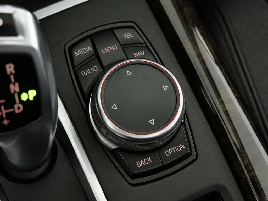 Thumbnail: 2016 BMW X5 - 47