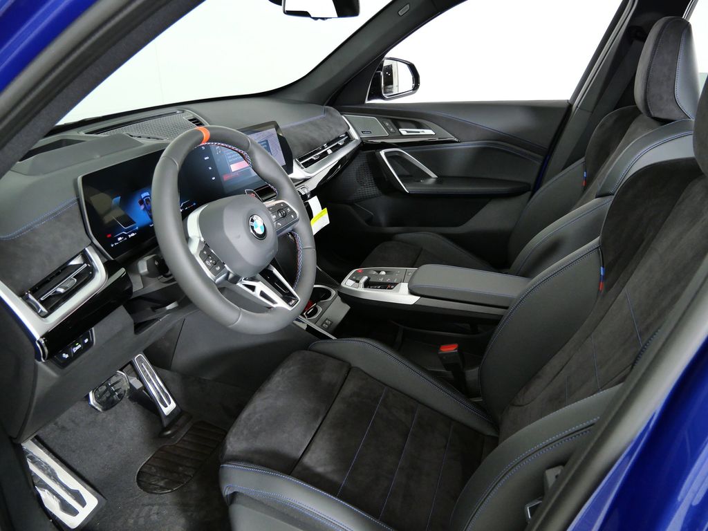 Thumbnail: 2026 BMW X1 - 32