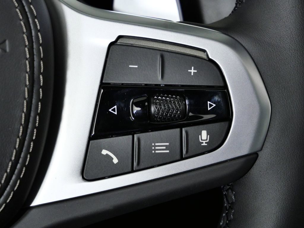 Thumbnail: 2026 BMW 8 Series - 43