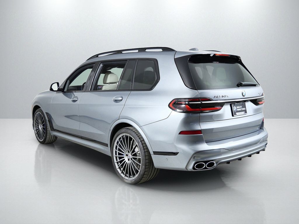Thumbnail: 2023 BMW X7 - 16