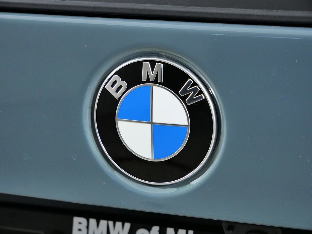 Thumbnail: 2026 BMW X1 - 13