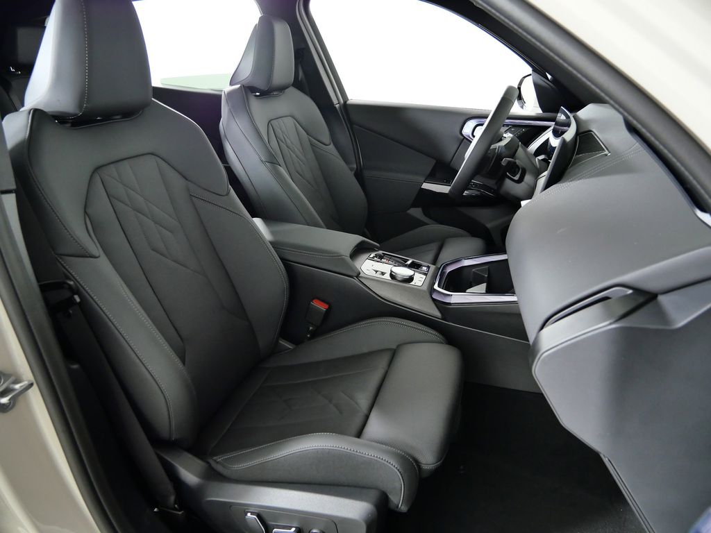 Thumbnail: 2026 BMW X3 - 22