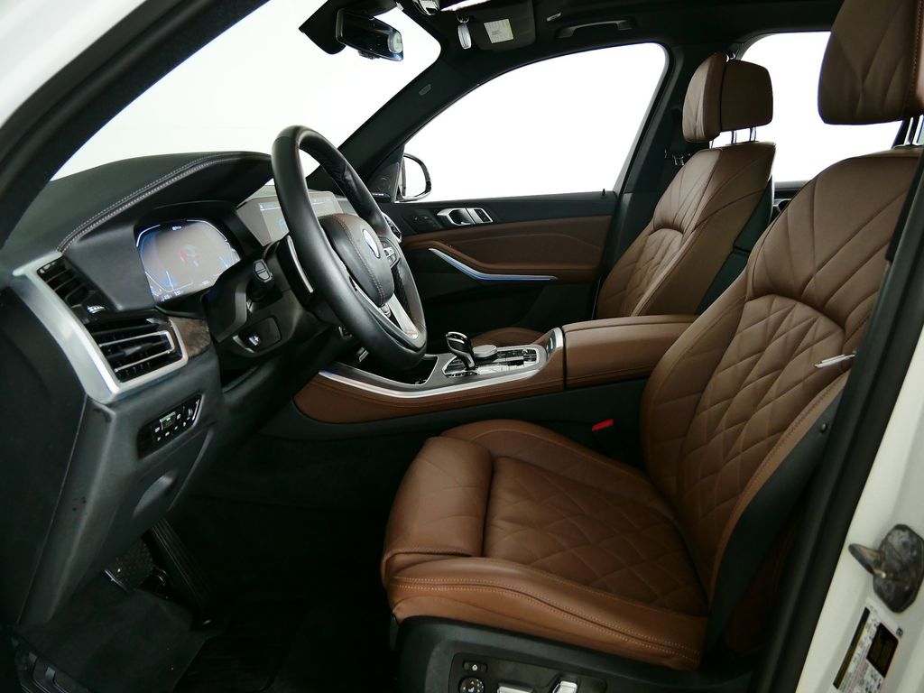 Thumbnail: 2023 BMW X5 - 34