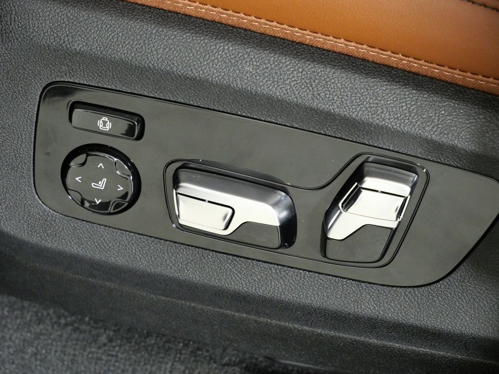 Thumbnail: 2026 BMW X5 - 39