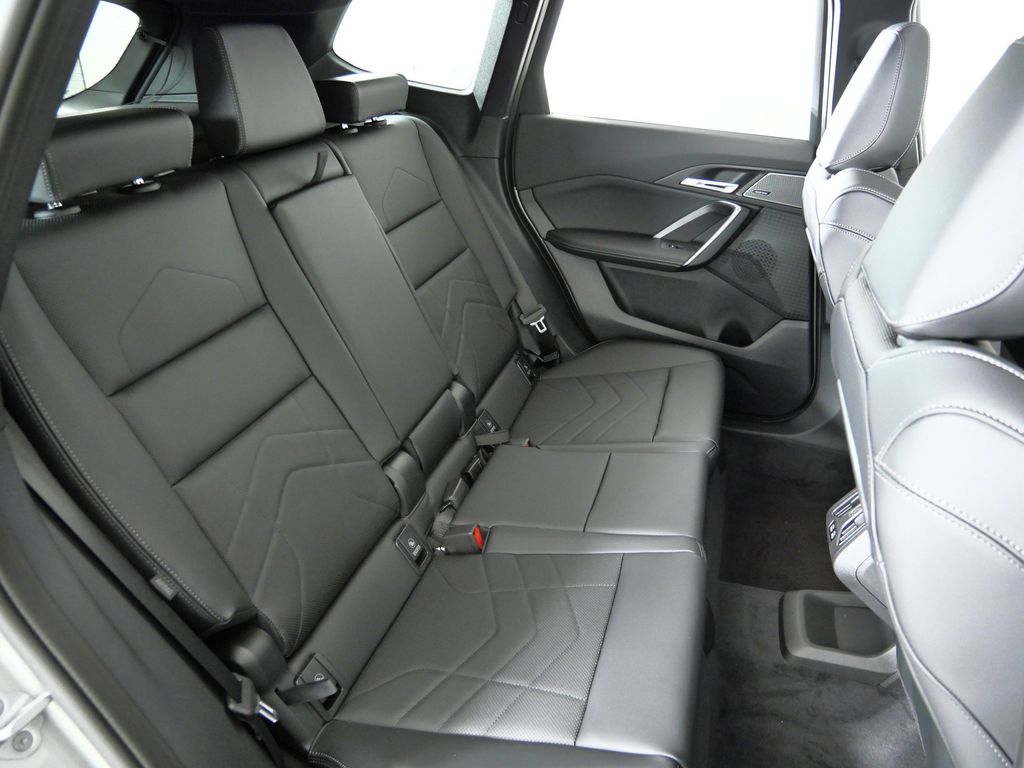 Thumbnail: 2026 BMW X1 - 25