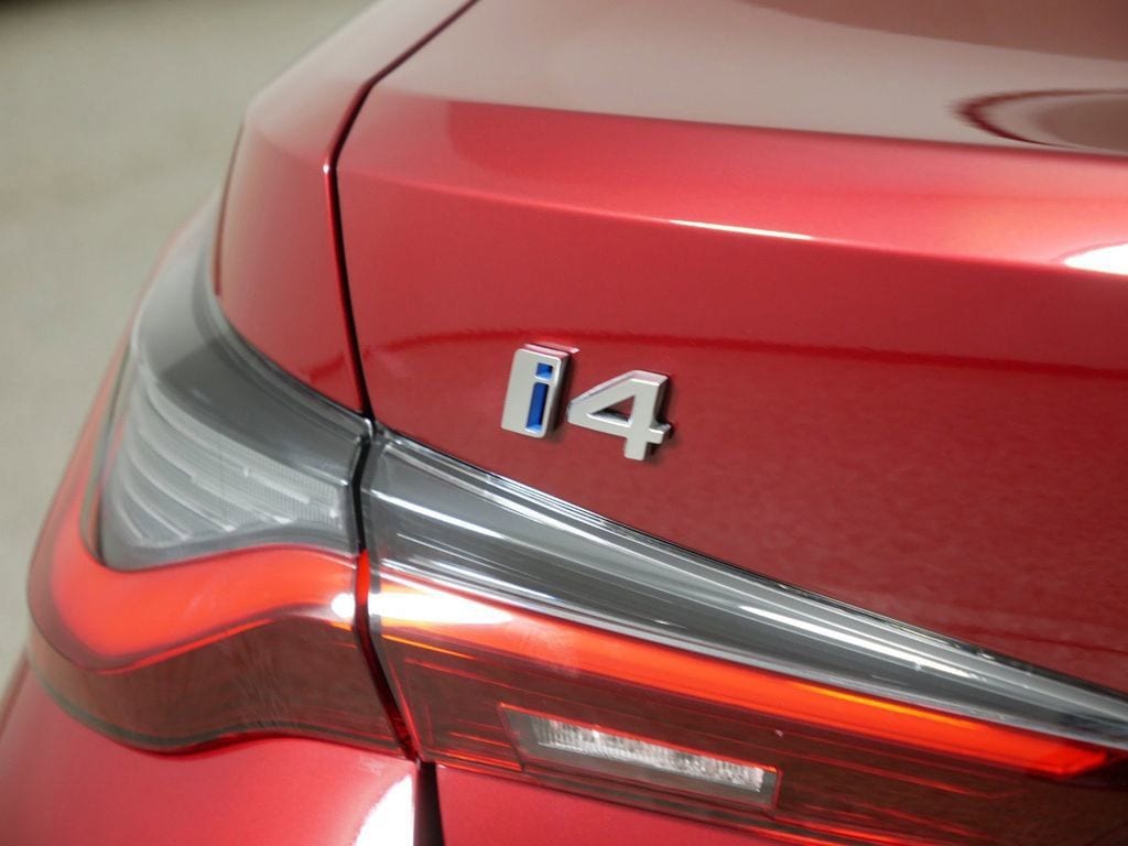Thumbnail: 2025 BMW i4 - 14