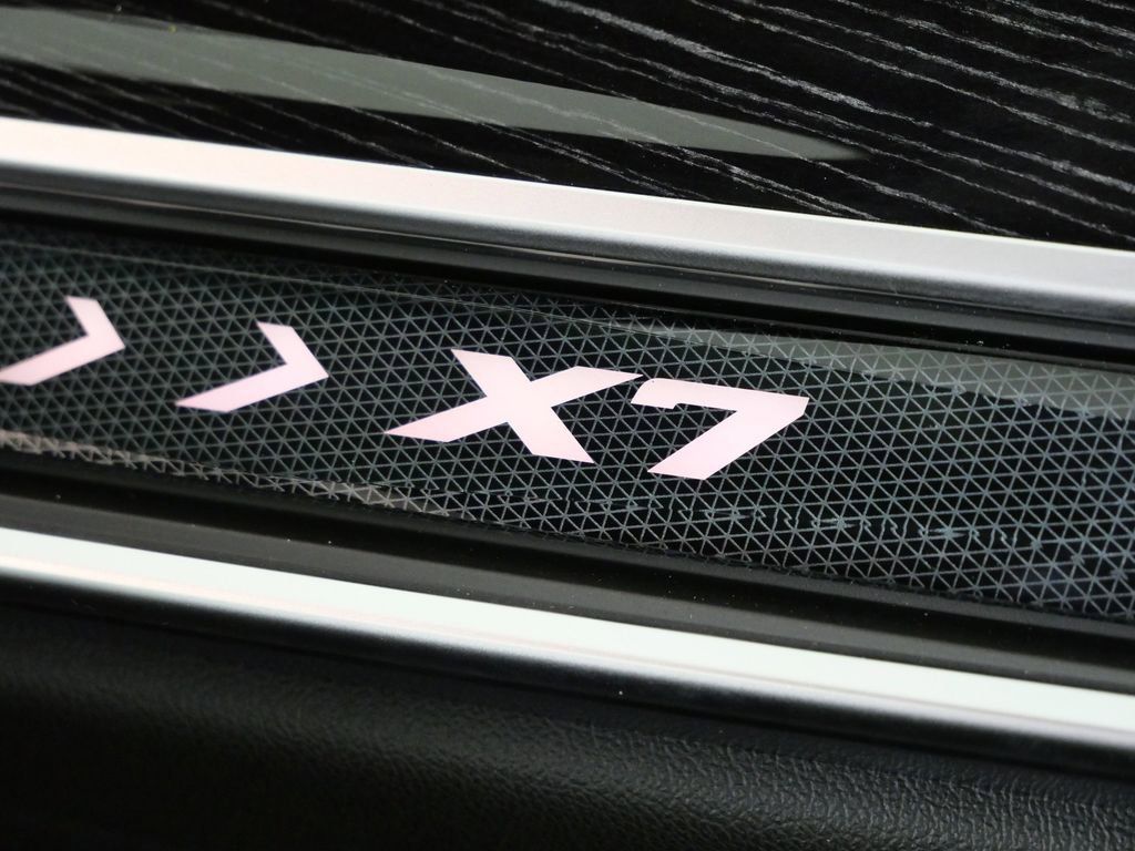 Thumbnail: 2026 BMW X7 - 26