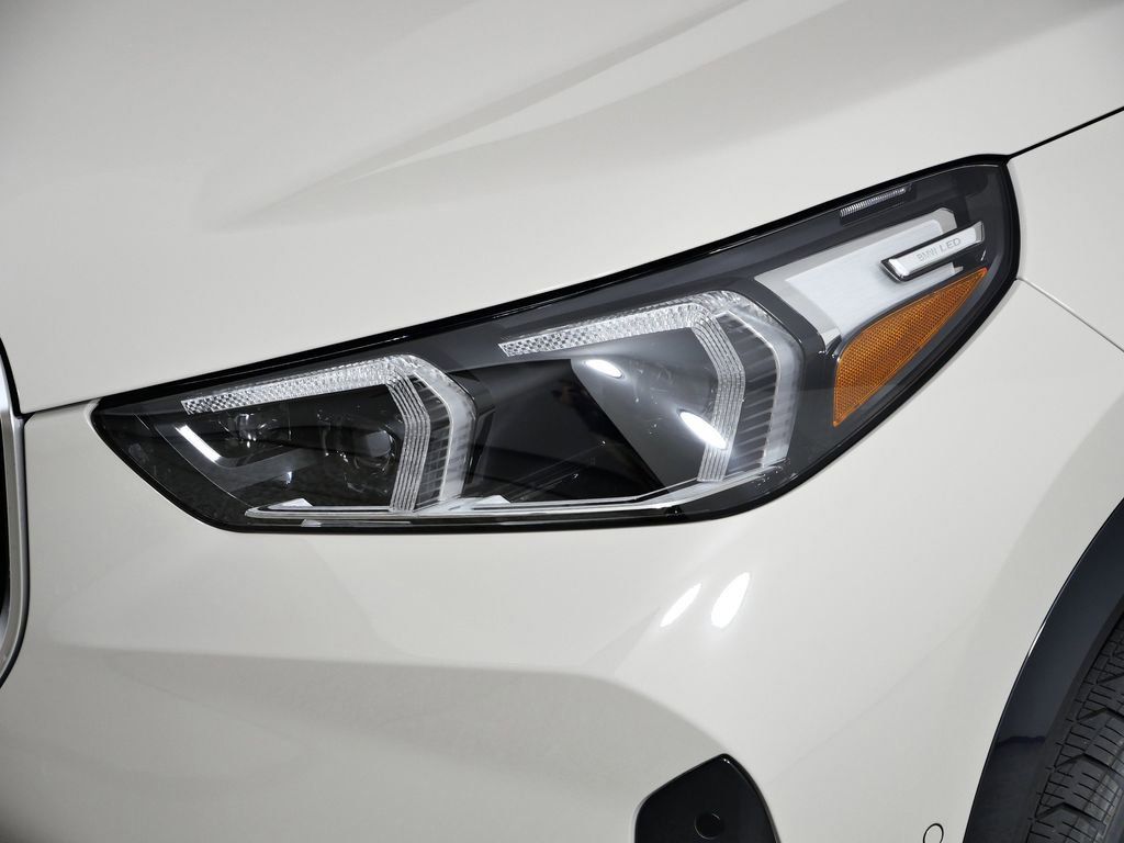 Thumbnail: 2026 BMW X1 - 5