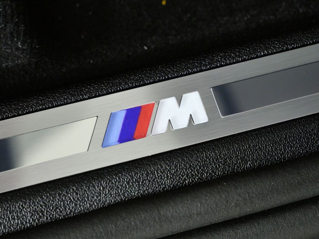 Thumbnail: 2026 BMW X6 - 23