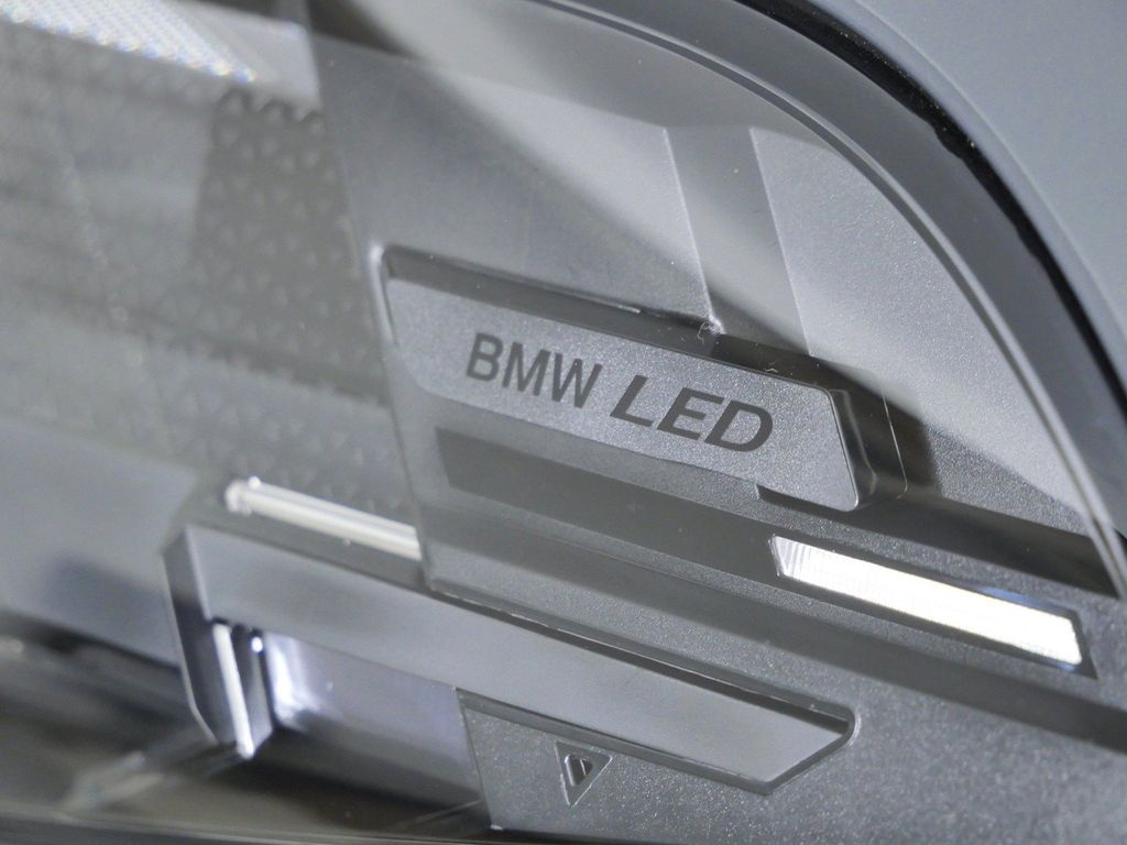 Thumbnail: 2026 BMW X5 - 4