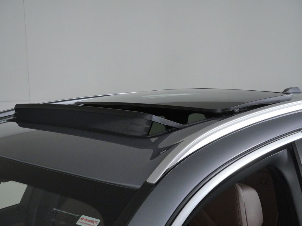 Thumbnail: 2026 BMW X5 - 17