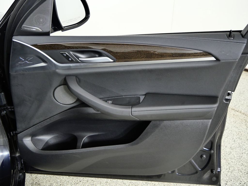 Thumbnail: 2024 BMW X3 - 23