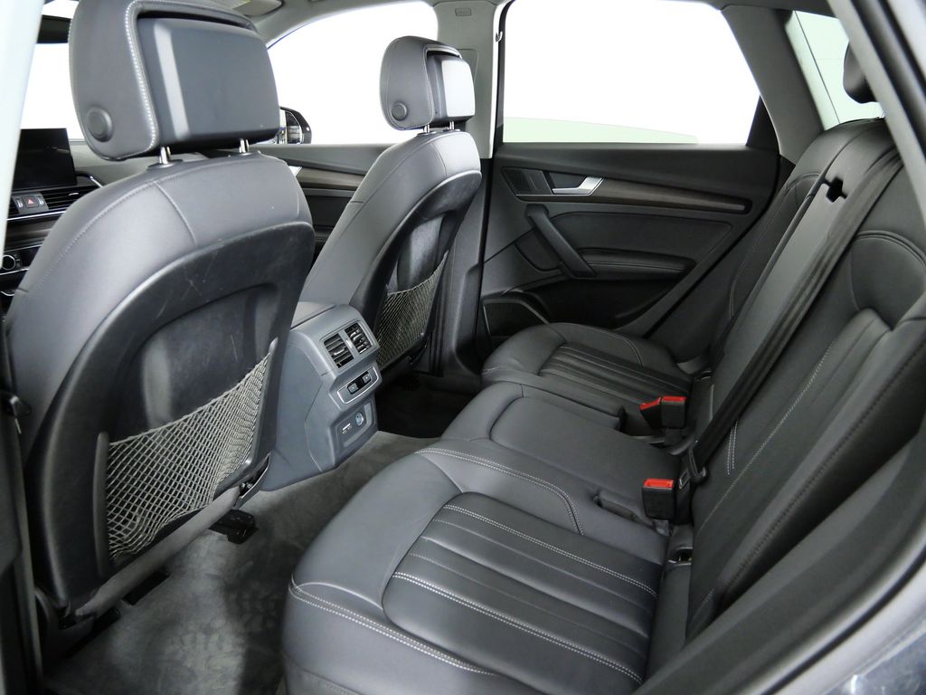 Thumbnail: 2023 Audi Q5 - 31