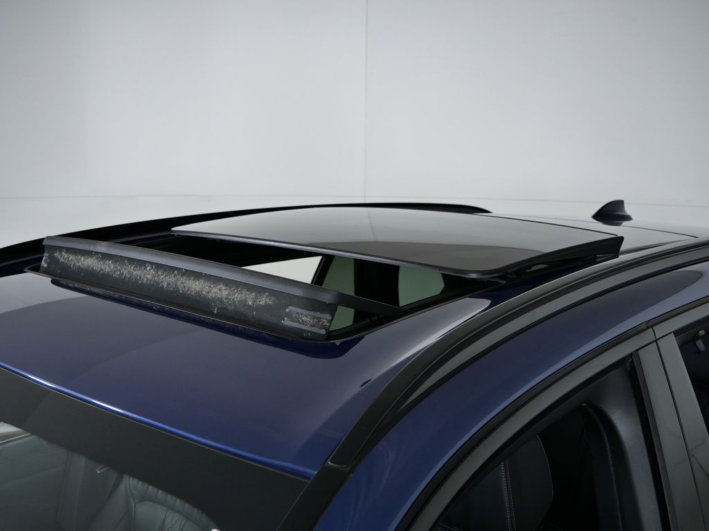 Thumbnail: 2019 BMW X5 - 19