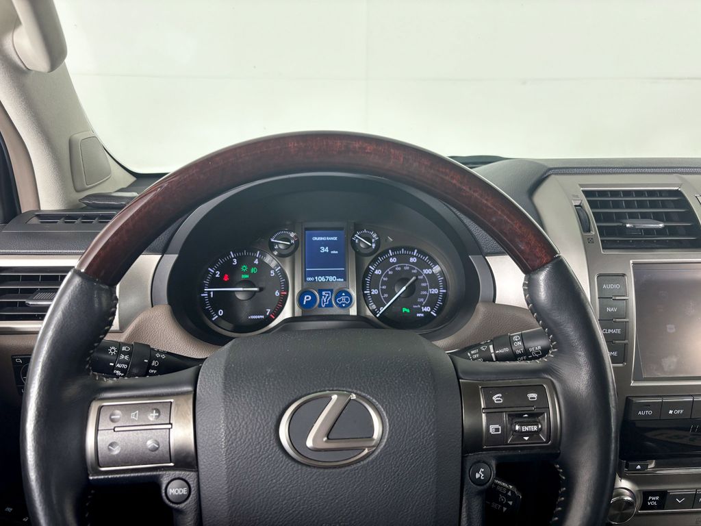 Thumbnail: 2014 Lexus GX - 8