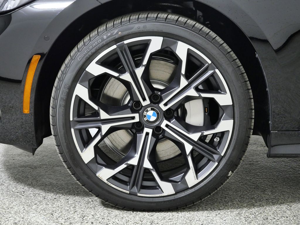 Thumbnail: 2026 BMW 3 Series - 17