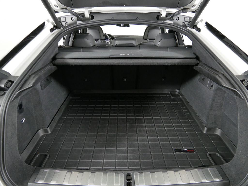 2023 BMW X6 xDrive40i 30