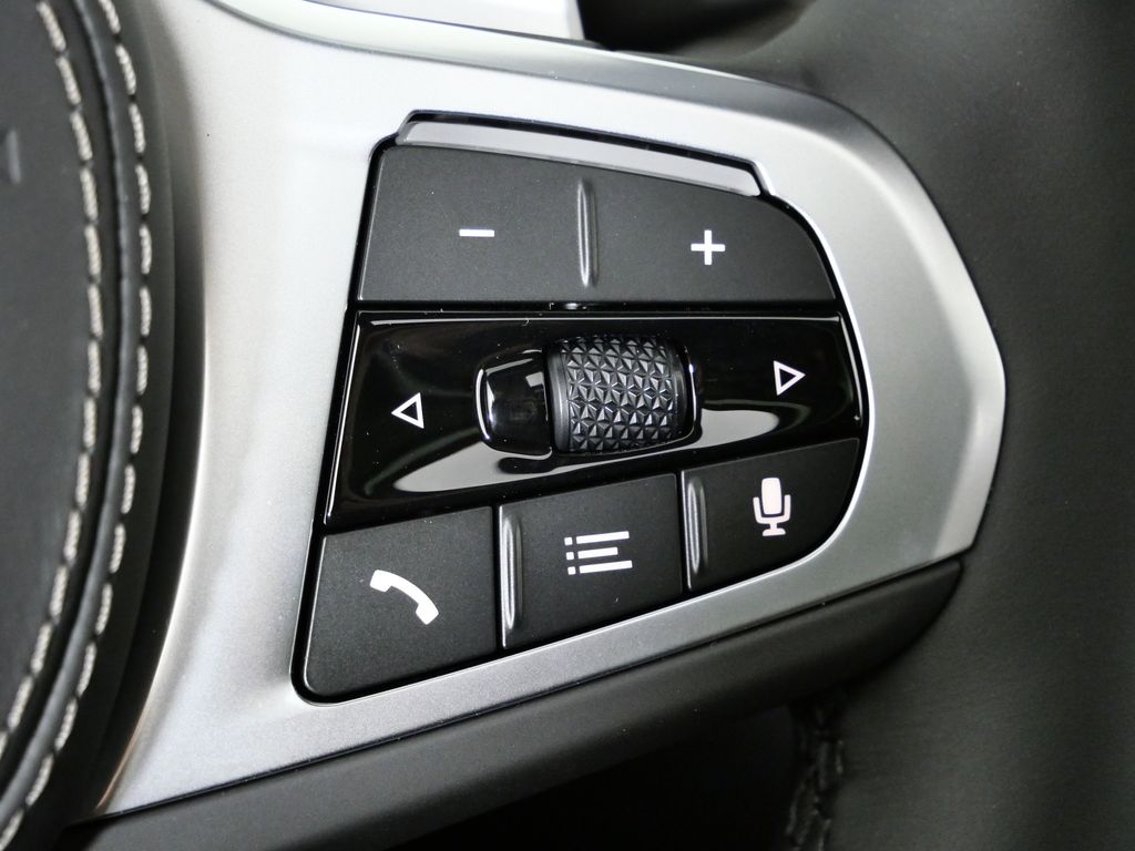 Thumbnail: 2026 BMW X6 - 42