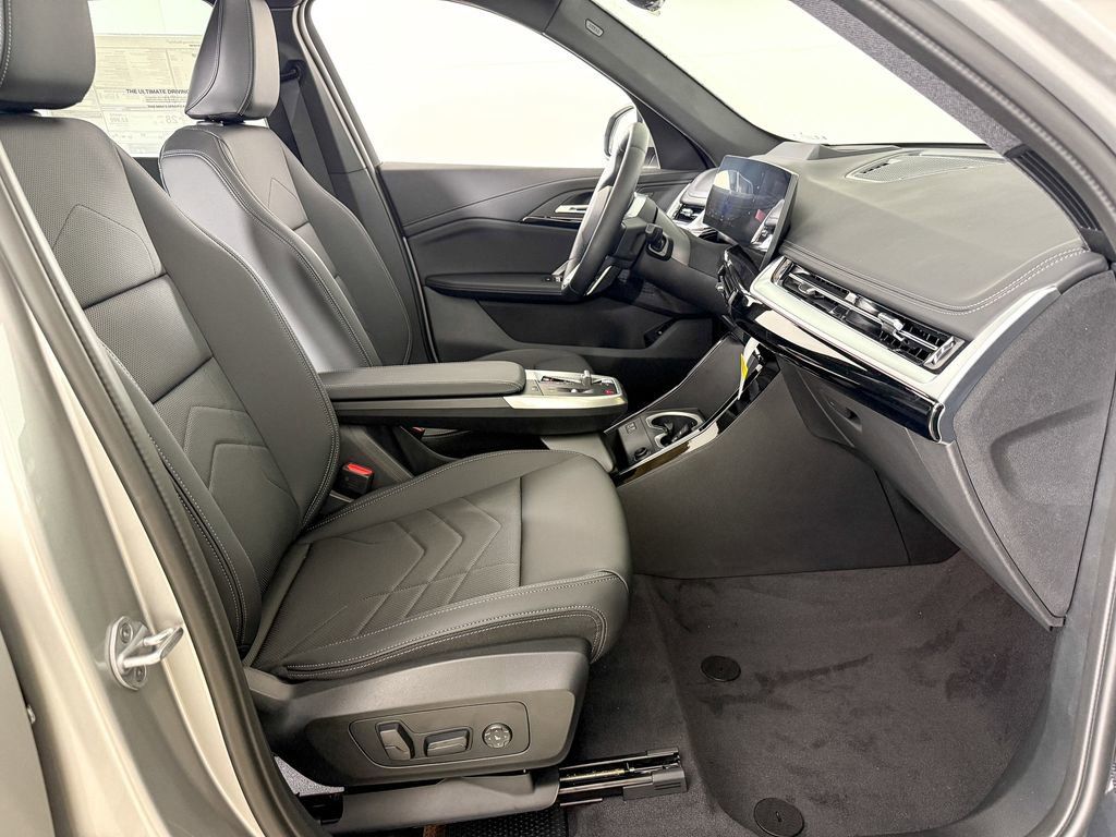 Thumbnail: 2025 BMW X1 - 23