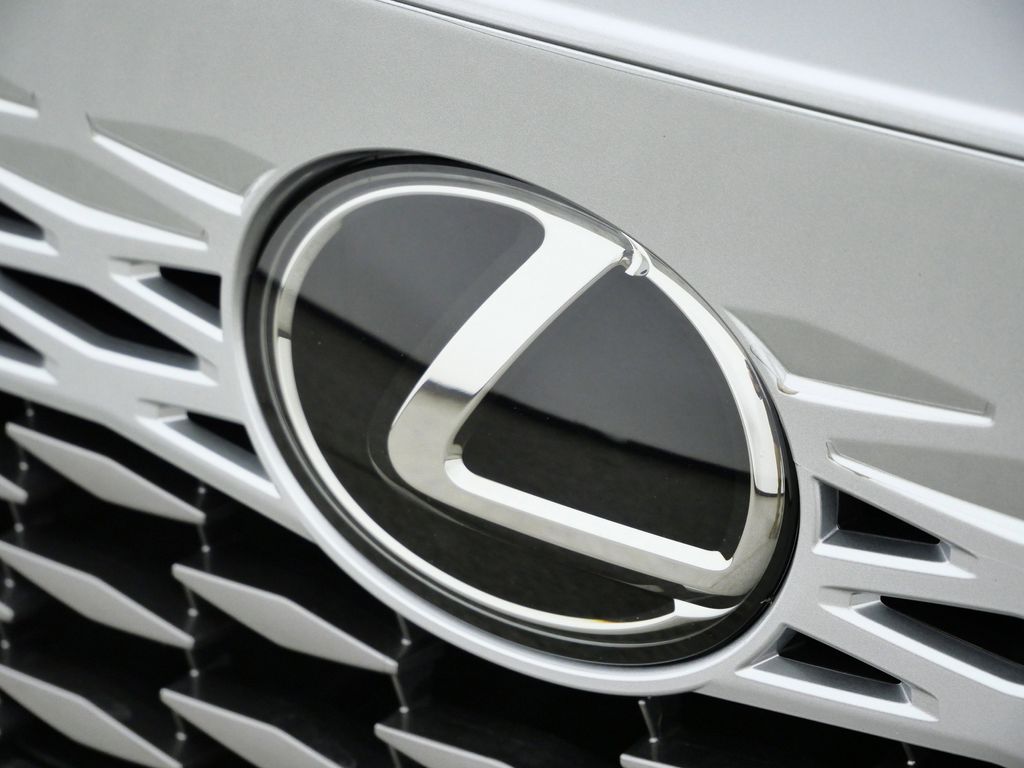 Thumbnail: 2023 Lexus RX - 14