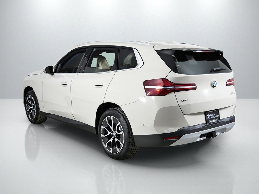 Thumbnail: 2026 BMW X3 - 14