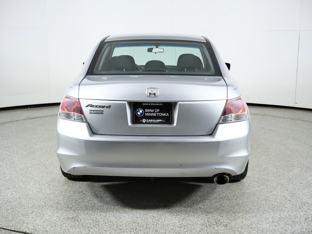 Thumbnail: 2010 Honda Accord - 11