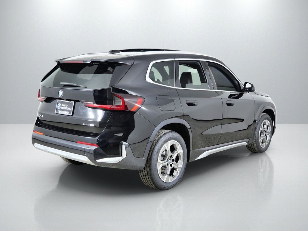 Thumbnail: 2026 BMW X1 - 9