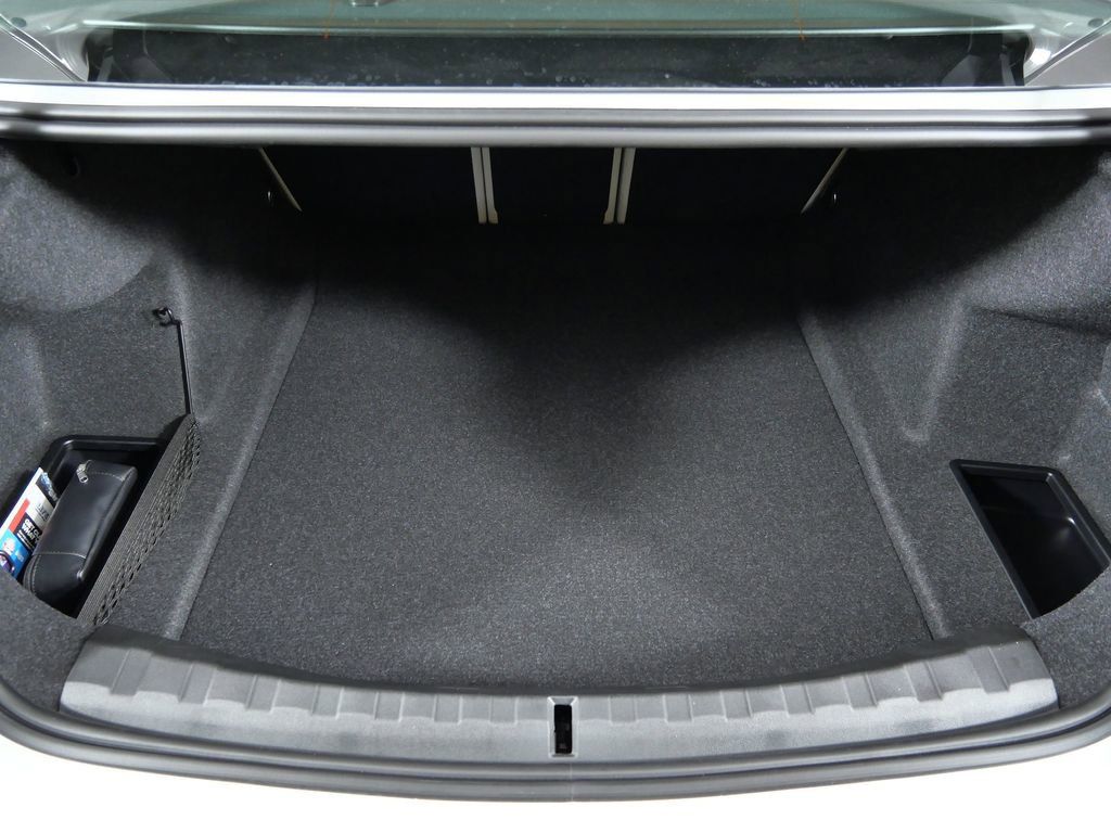 Thumbnail: 2026 BMW 3 Series - 29