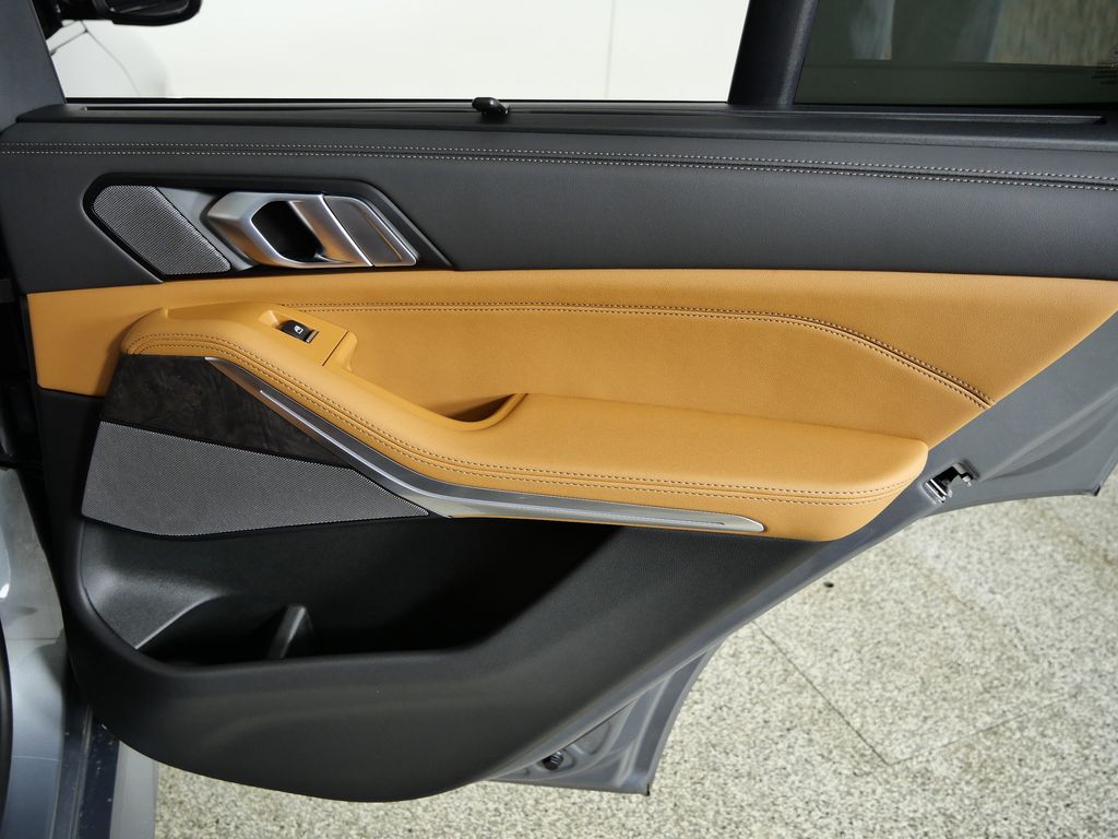 Thumbnail: 2026 BMW X5 - 28