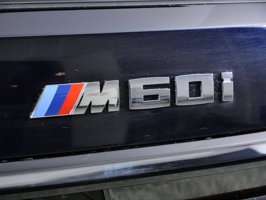 Thumbnail: 2026 BMW X7 - 12