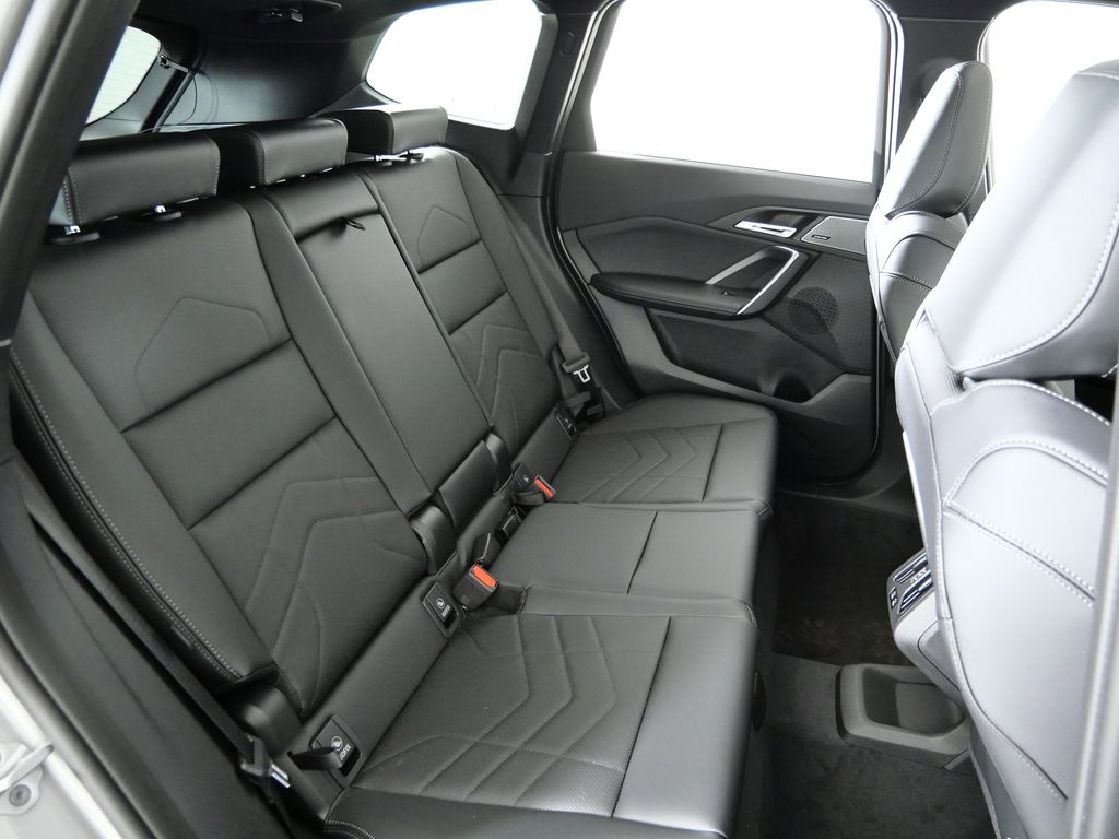 Thumbnail: 2026 BMW X1 - 25