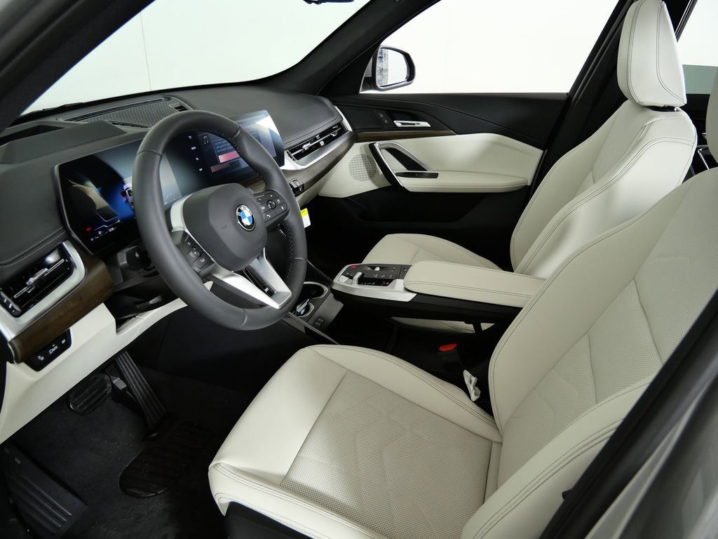 Thumbnail: 2026 BMW X1 - 34