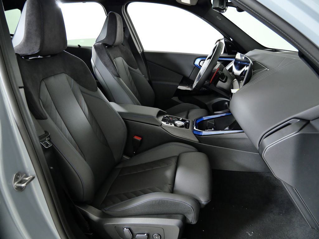 Thumbnail: 2026 BMW X3 - 24