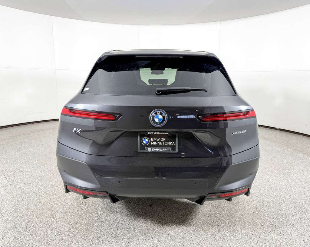 Thumbnail: 2025 BMW iX - 14