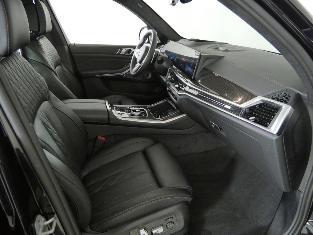 Thumbnail: 2026 BMW X5 - 20