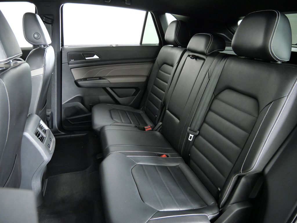 Thumbnail: 2023 Volkswagen Atlas - 31