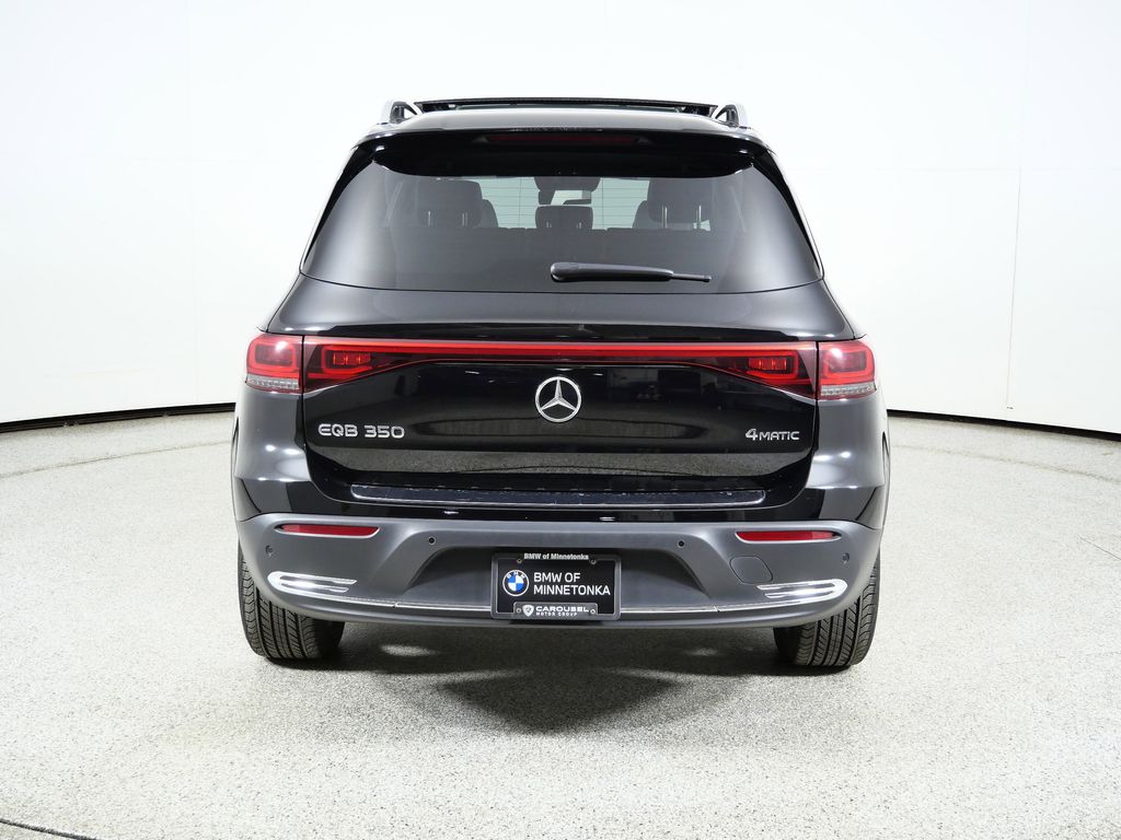 Thumbnail: 2022 Mercedes-Benz EQB - 11