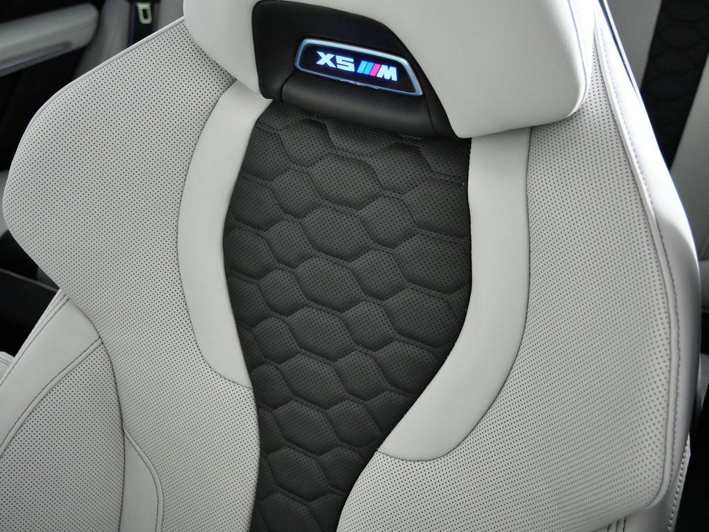 Thumbnail: 2026 BMW X5 - 40