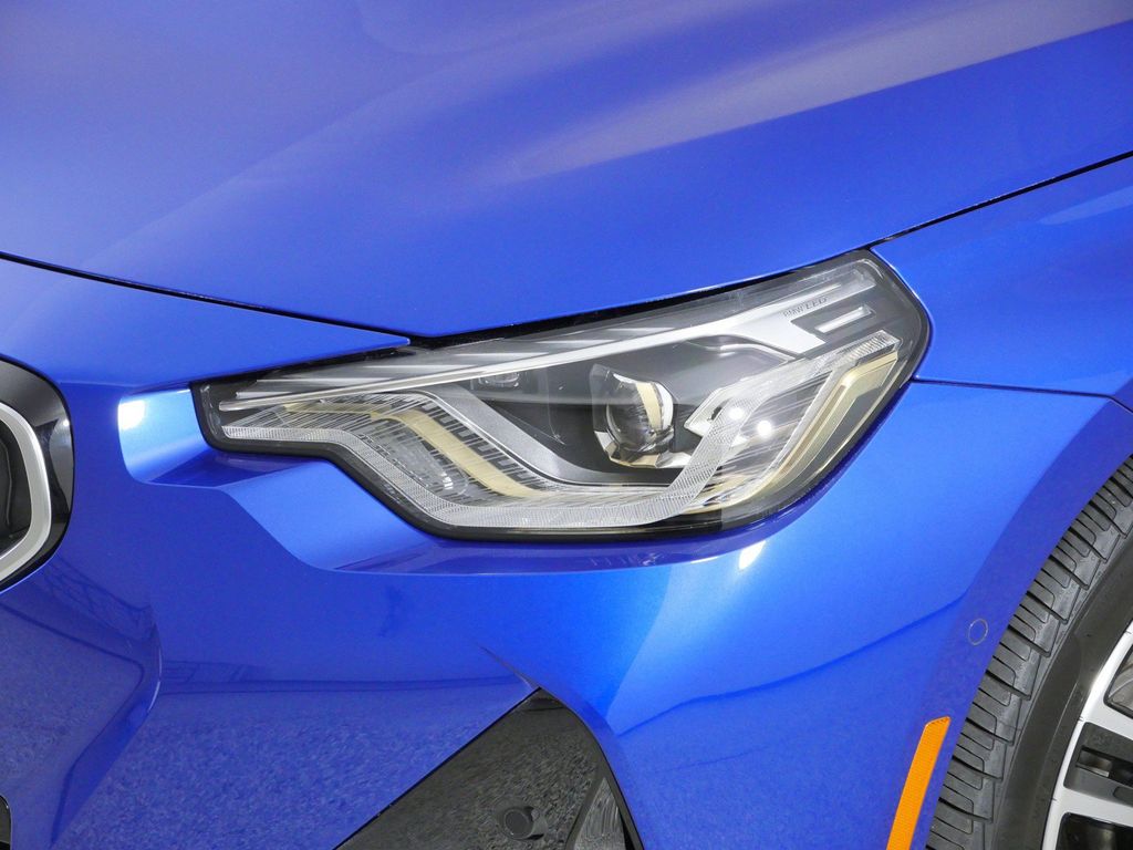 Thumbnail: 2025 BMW 2 Series - 3
