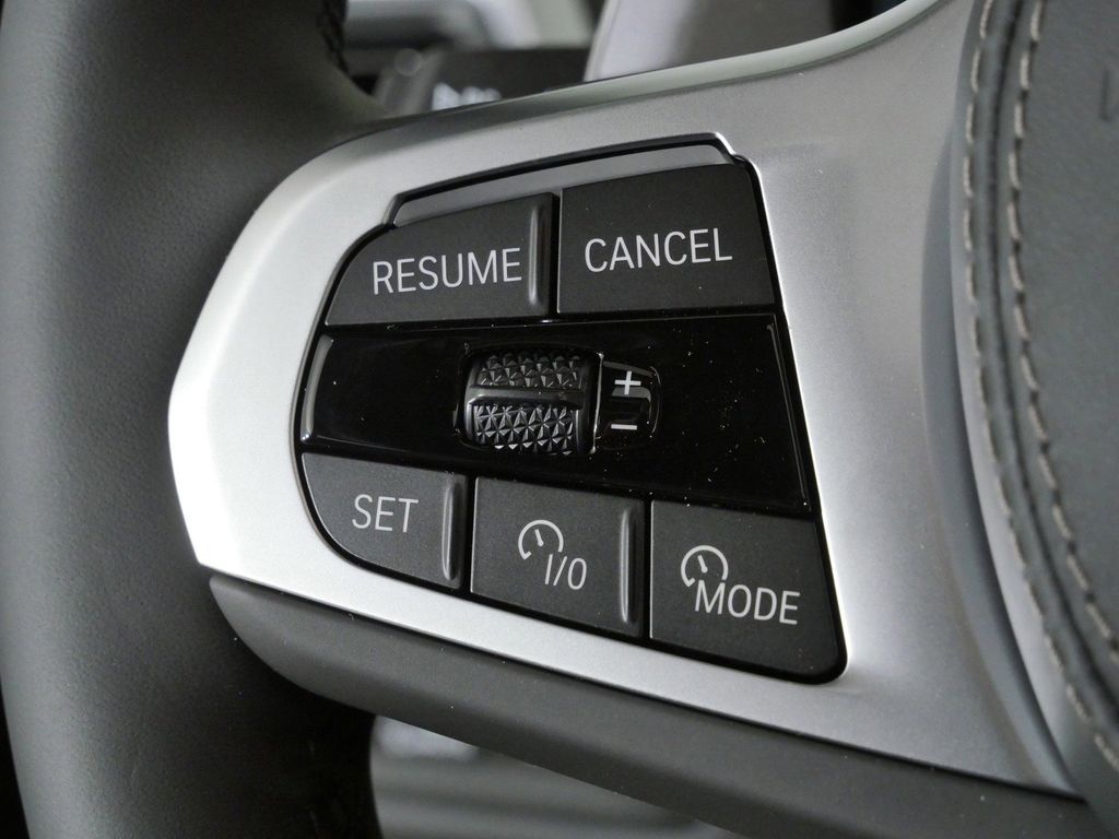Thumbnail: 2026 BMW X5 - 41